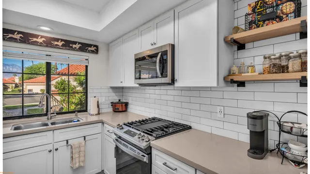 $489,000 | 112 Sarona Circle, Palm Desert, CA 92211