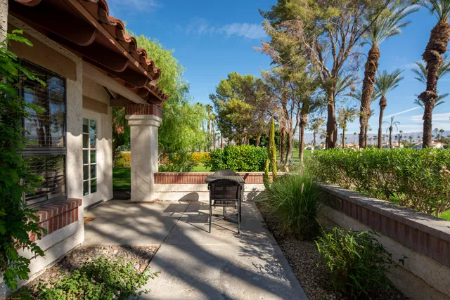 $489,000 | 112 Sarona Circle, Palm Desert, CA 92211