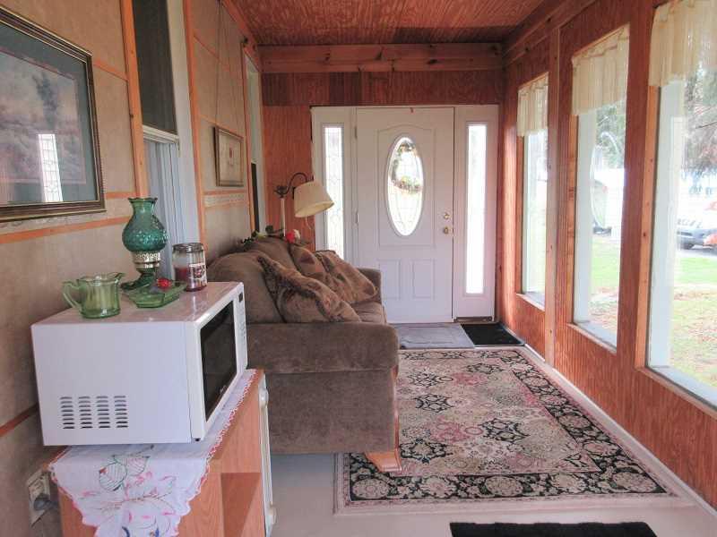 340 Winfield Road Cabot, PA 16023 - Photo 3 of 25 Sunroom.
