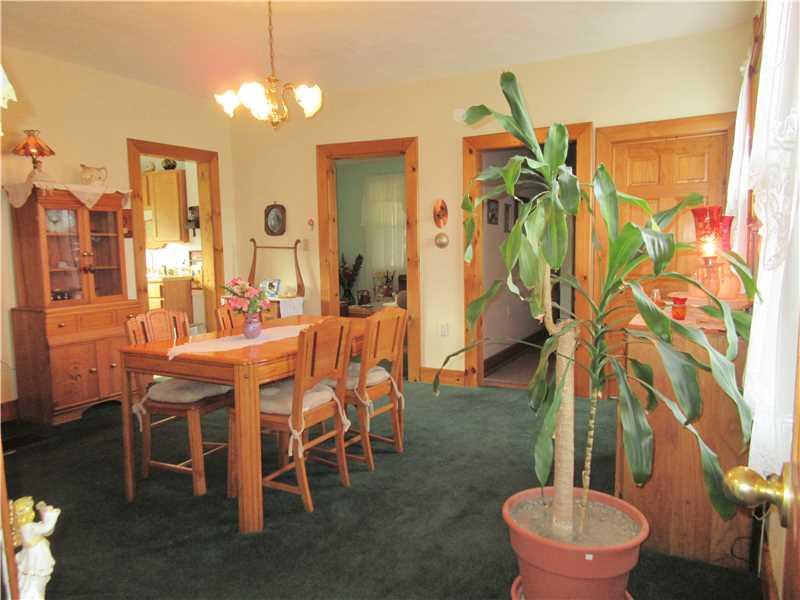340 Winfield Road Cabot, PA 16023 - Photo 5 of 25 Dining Room.