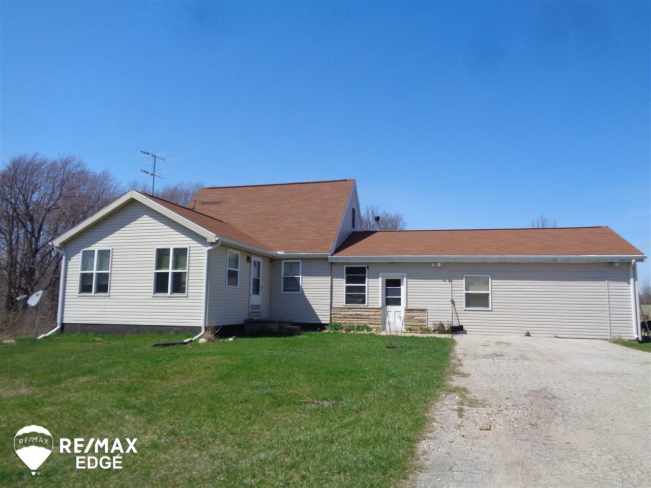 6085 Scott Rds Mount Mount Morris, MI 48458 - Photo 1 of 26