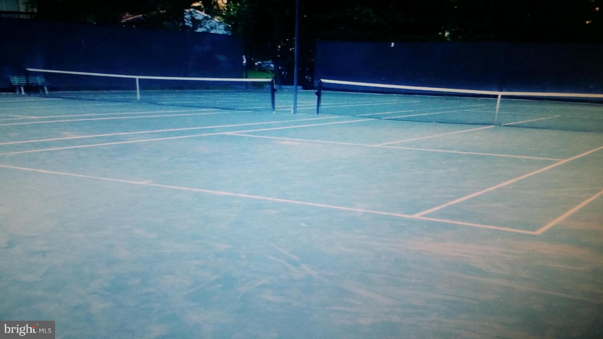 2226 Castle Rock Square, Unit 1B Reston, VA 20191 - Photo 23 of 26 Community Tennis Courts