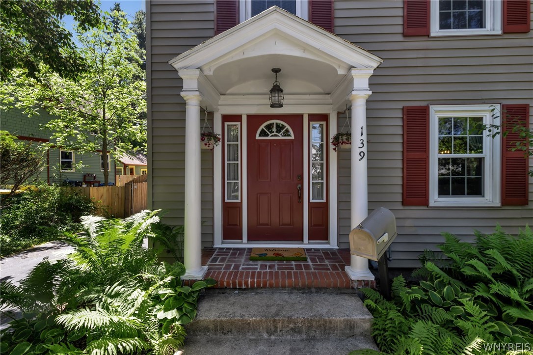 139 Buffalo Road East Aurora, NY 14052 - Photo 2 of 50
