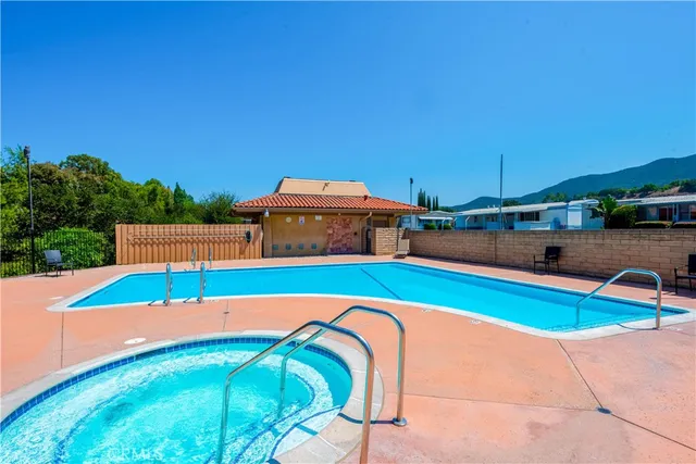 $225,000 | 123 Charla Court, Unit 123, Newbury Park, CA 91320