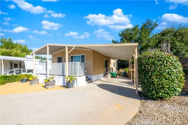 $225,000 | 123 Charla Court, Unit 123, Newbury Park, CA 91320