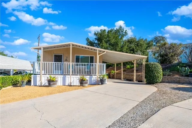 $225,000 | 123 Charla Court, Unit 123, Newbury Park, CA 91320