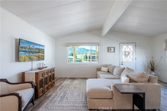 $225,000 | 123 Charla Court, Unit 123, Newbury Park, CA 91320