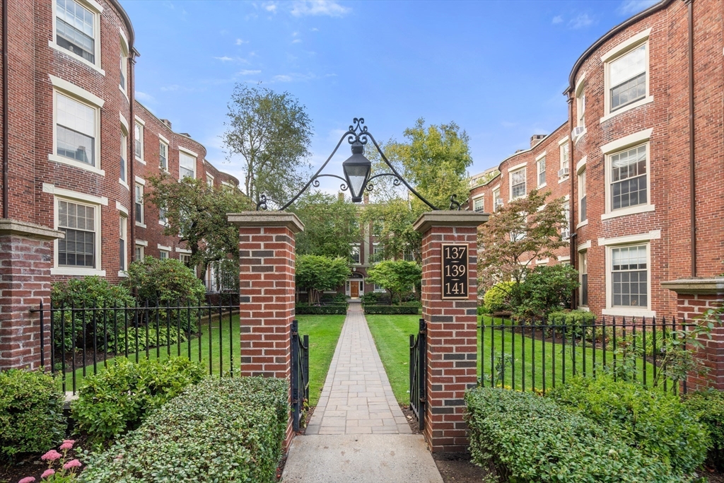 141 Beaconsfield Road, Unit 2 Brookline, MA 02445 - Photo 1 of 13 Gallery Image 1