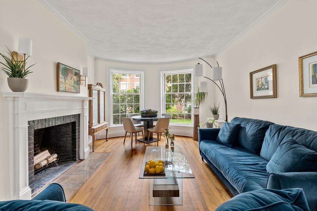 141 Beaconsfield Road, Unit 2 Brookline, MA 02445 - Photo 2 of 13 Gallery Image 2