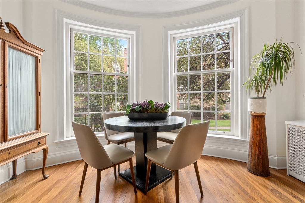 141 Beaconsfield Road, Unit 2 Brookline, MA 02445 - Photo 3 of 13 Gallery Image 3