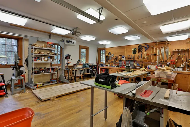 $4,850,000 | 476 Salt Ash Road, Plymouth, VT 05056