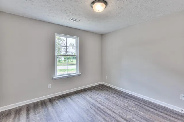 $306,900 | 2828 Old Alto Highway, Decherd, TN 37324