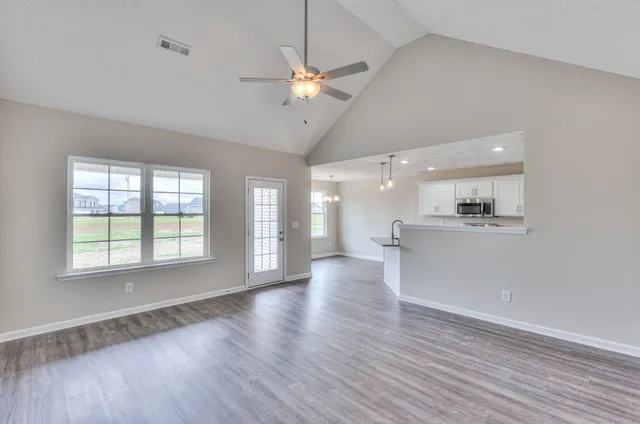 $306,900 | 2828 Old Alto Highway, Decherd, TN 37324