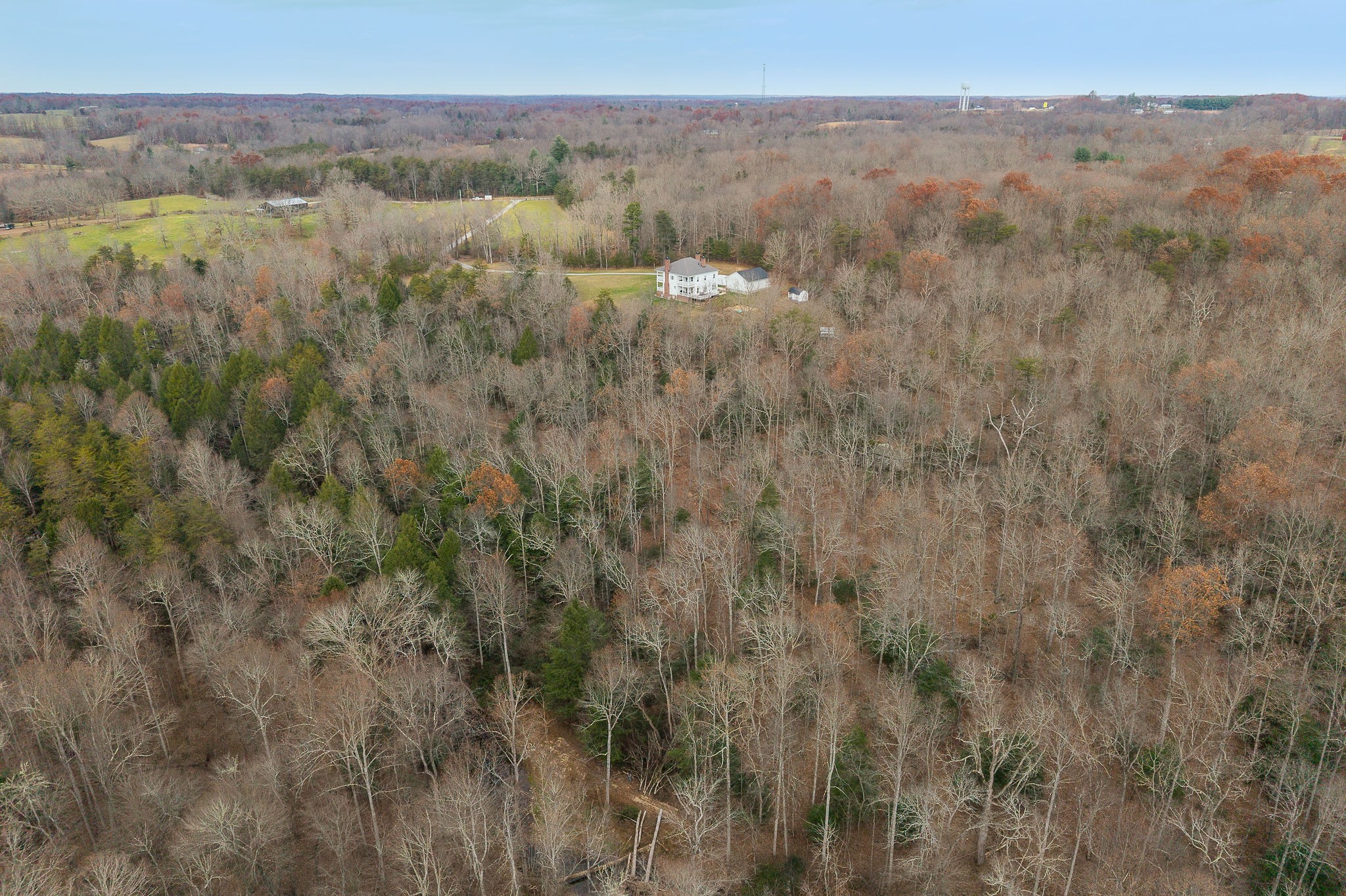437 Wilson Road Crossville, TN 38571 - Photo 7 of 39 Gallery Image 7