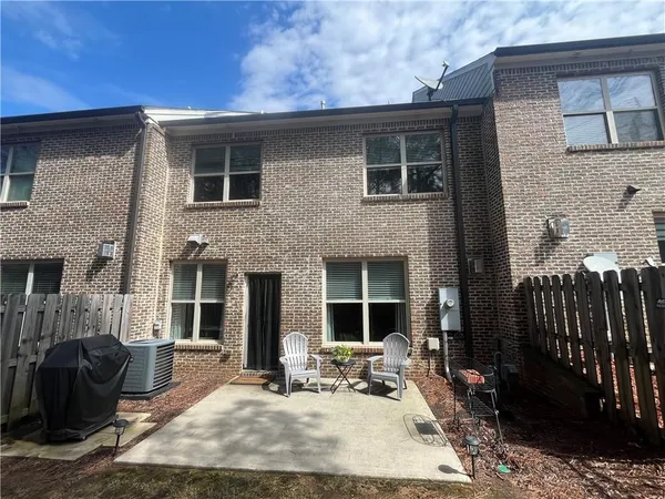 $2,500 | 5545 Bright Cross Way, Suwanee, GA 30024