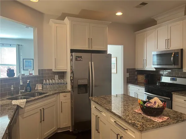 $2,500 | 5545 Bright Cross Way, Suwanee, GA 30024