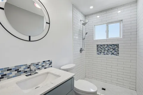 $799,000 | 3021 Glynis Drive, Richmond, CA 94806