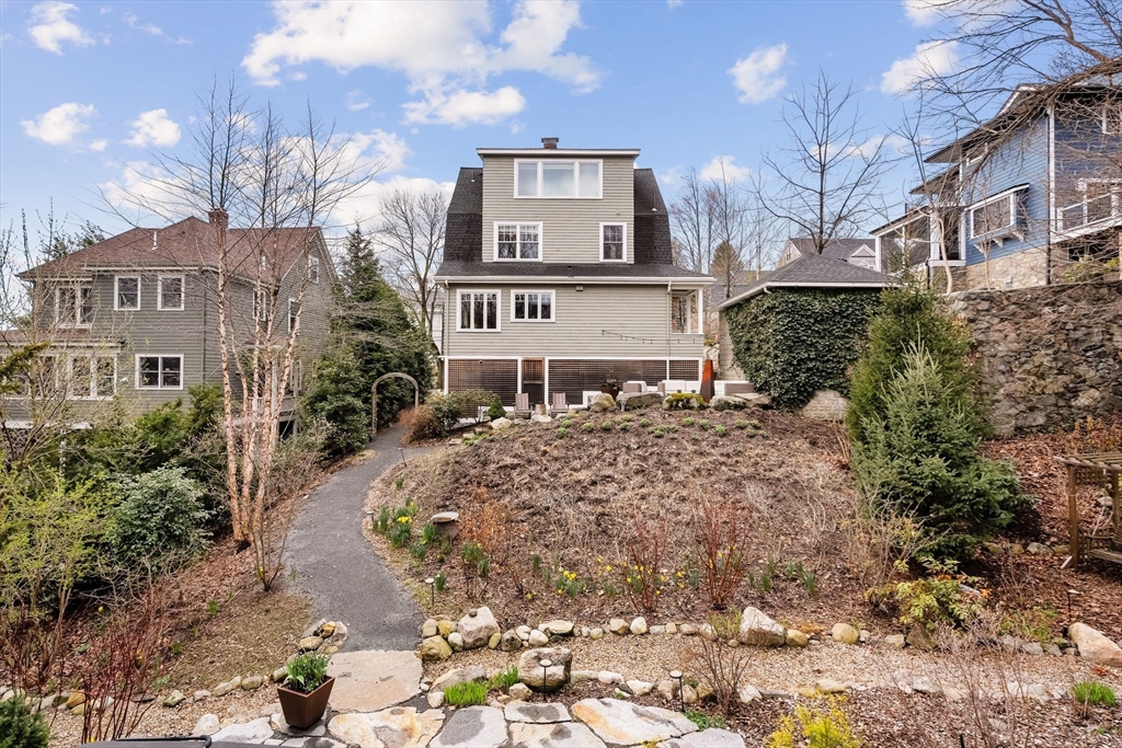 46 Norfolk Road Arlington, MA 02476 - Photo 34 of 41 Gallery Image 34