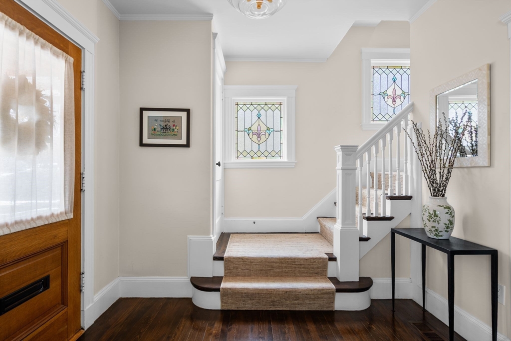 46 Norfolk Road Arlington, MA 02476 - Photo 4 of 41 Gallery Image 4