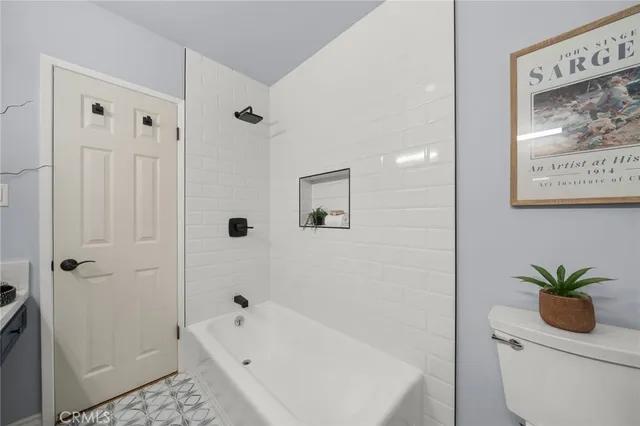 $760,000 | 2027 East Appleton Street, Unit 1, Long Beach, CA 90803