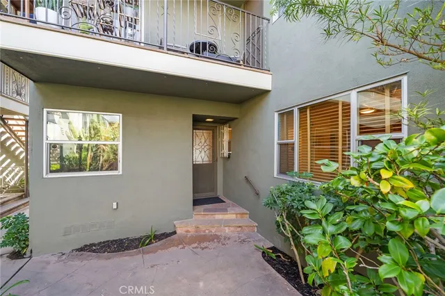 $760,000 | 2027 East Appleton Street, Unit 1, Long Beach, CA 90803