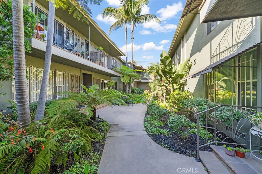 2027 East Appleton Street, Unit 1 Long Beach, CA 90803 - Photo 19 of 24