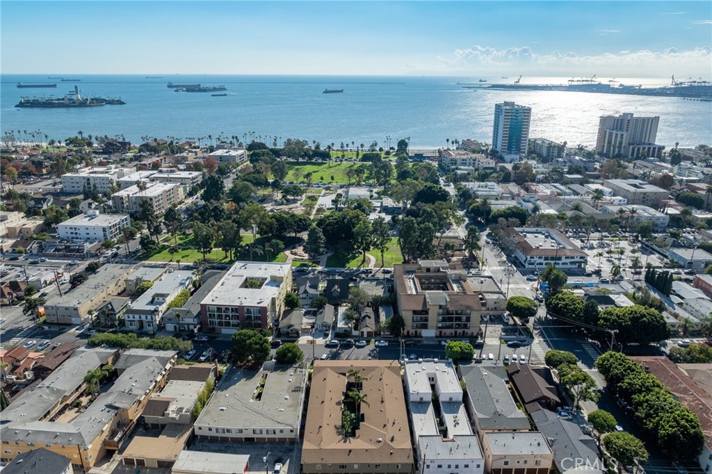 2027 East Appleton Street, Unit 1 Long Beach, CA 90803 - Photo 4 of 24