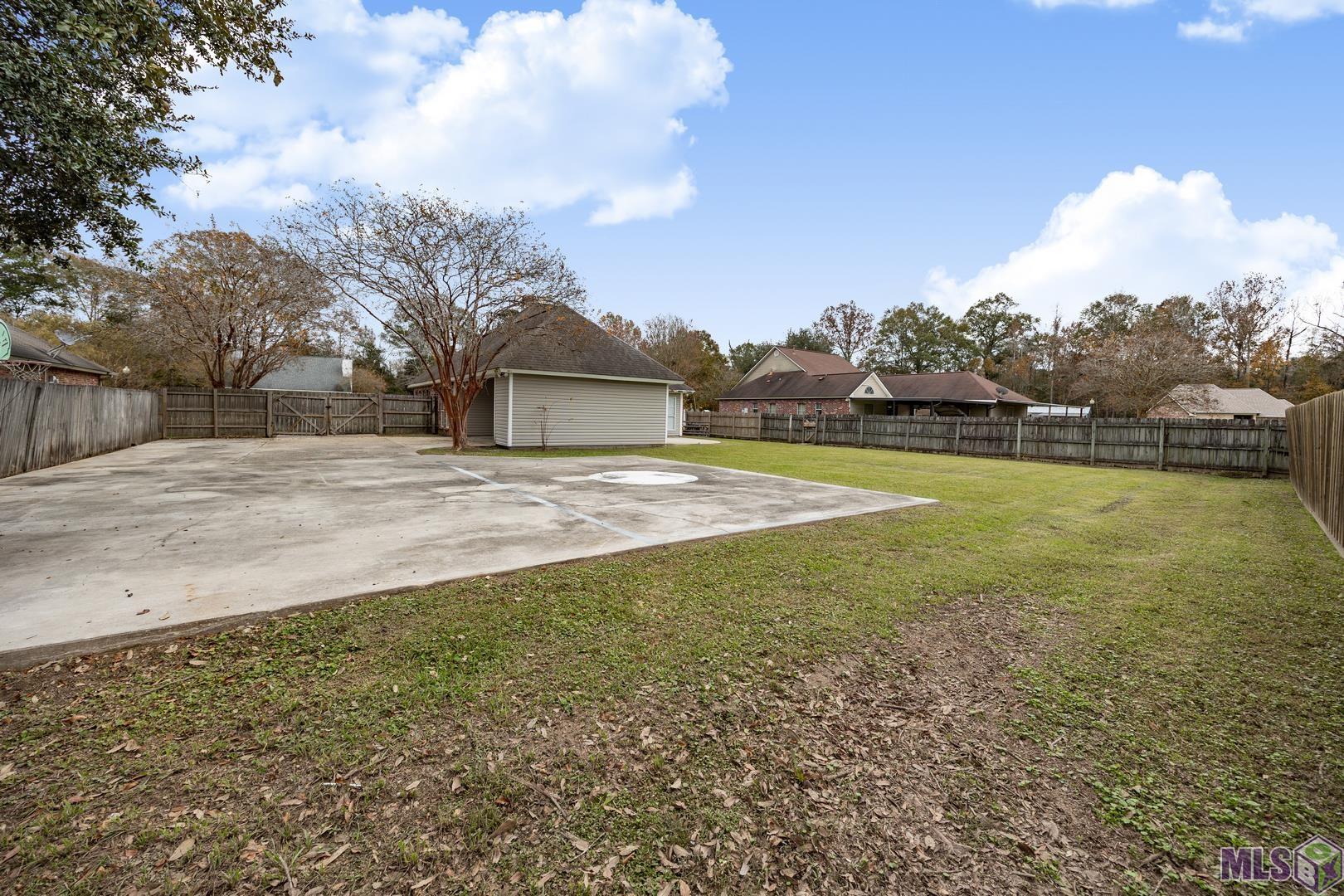 30403 Lafleur Rue Walker, LA 70785 - Photo 24 of 27