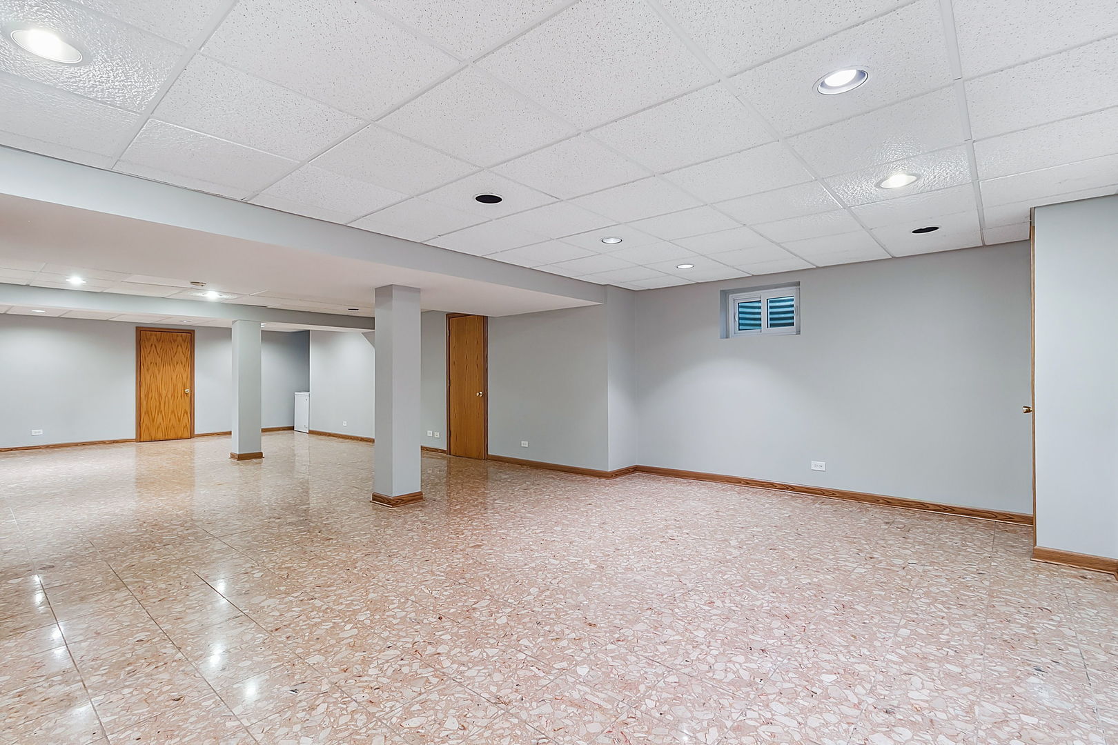 421 Herrick Road Riverside, IL 60546 - Photo 22 of 41 a view of empty room