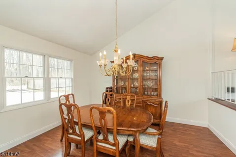 $825,000 | 9 Nantes Road, Parsippany, NJ 07054