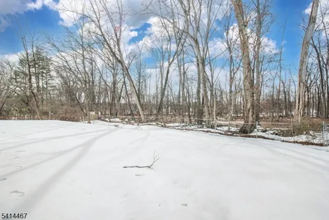 $825,000 | 9 Nantes Road, Parsippany, NJ 07054