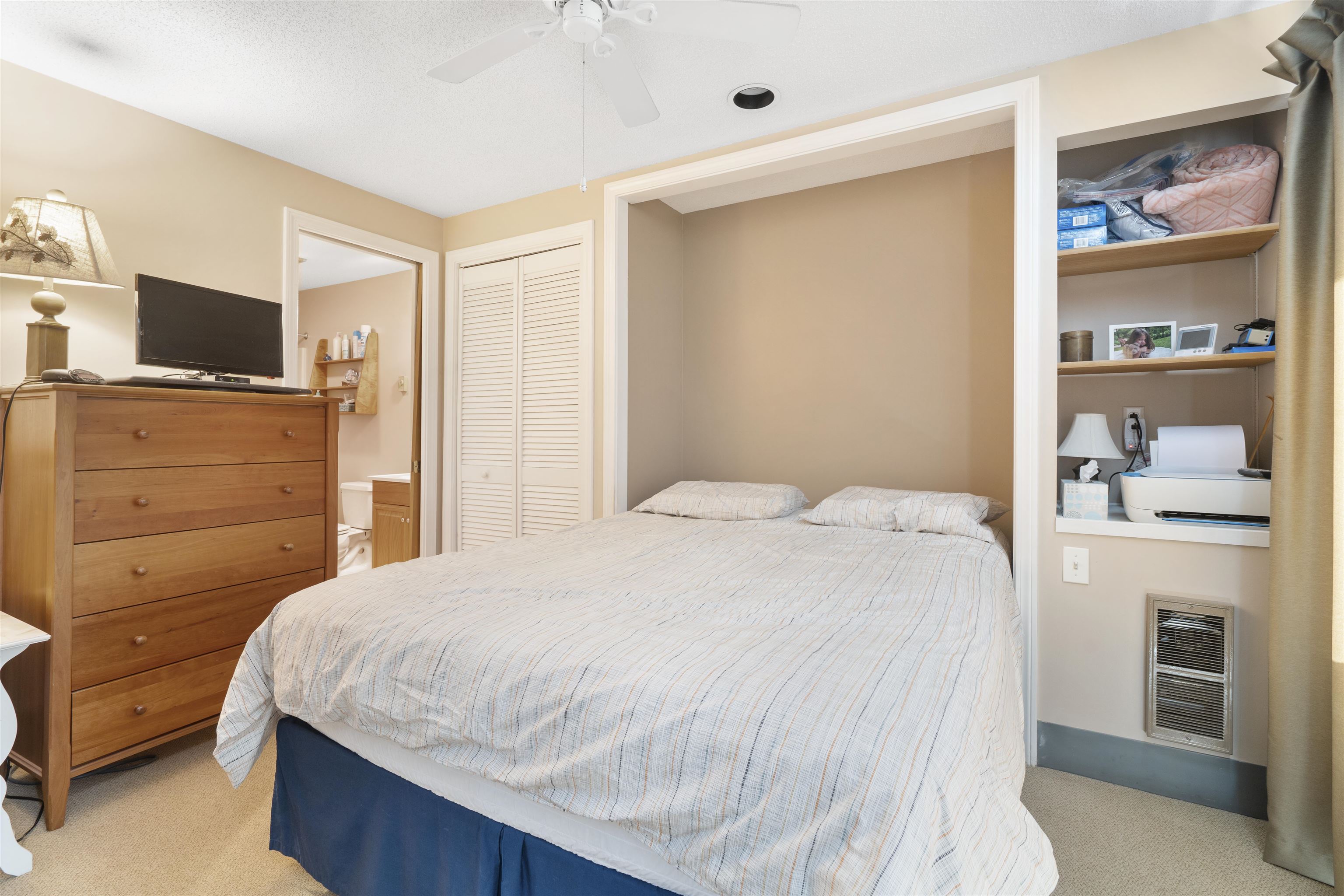 118 Weirs Road, Unit 121 Gilford, NH 03249 - Photo 13 of 32 Gallery Image 13