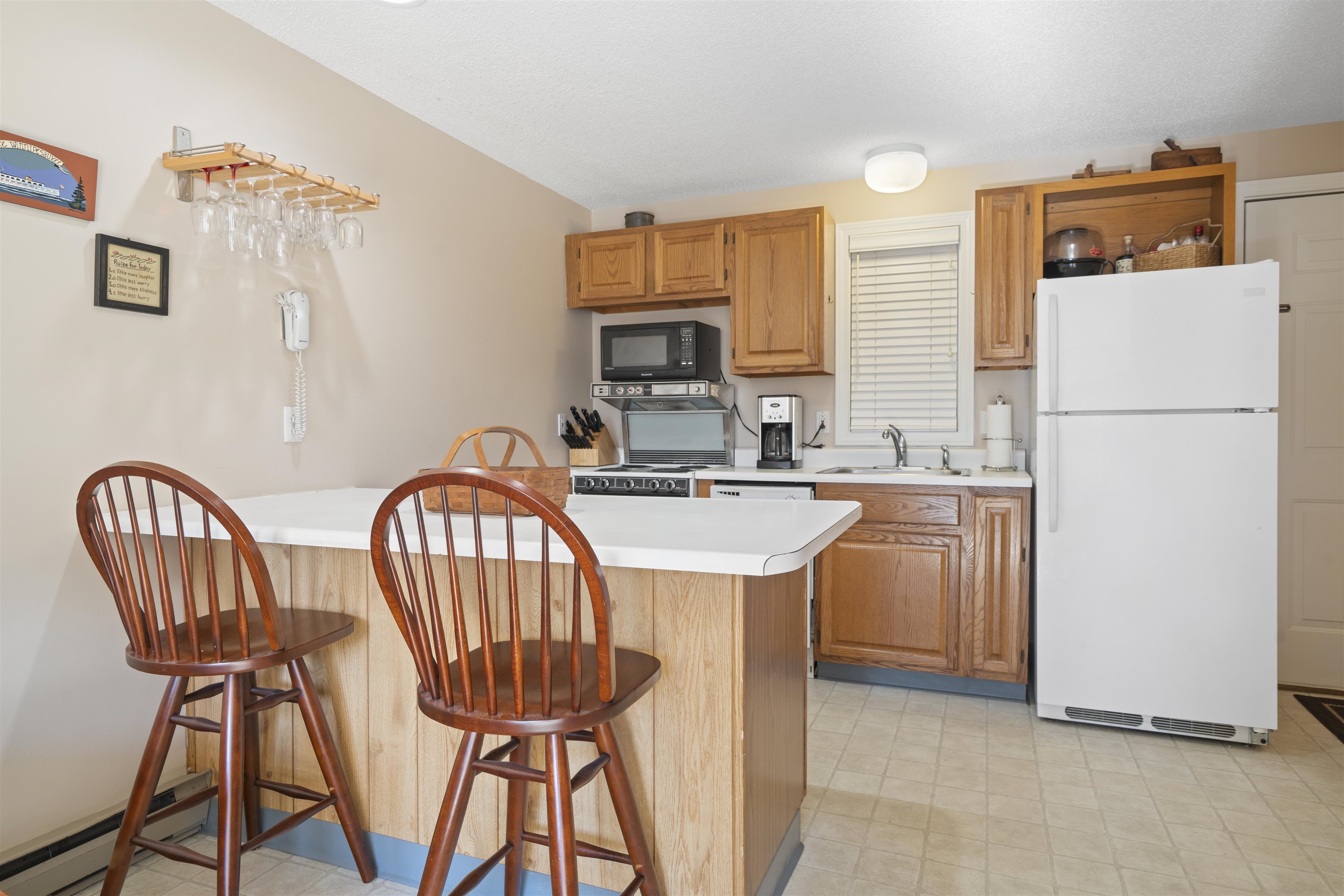 118 Weirs Road, Unit 121 Gilford, NH 03249 - Photo 8 of 32 Gallery Image 8