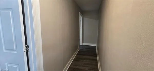 $1,100 | 2912 Woodleigh Street, Unit 2, Winston-Salem, NC 27127
