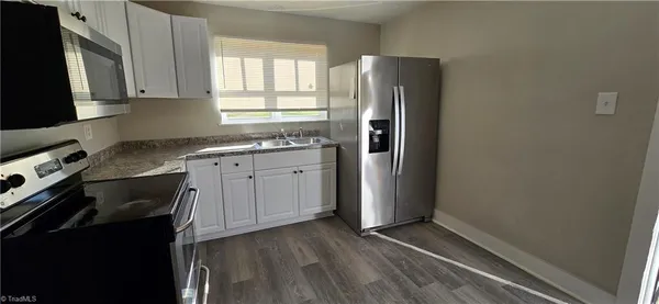 $1,100 | 2912 Woodleigh Street, Unit 2, Winston-Salem, NC 27127