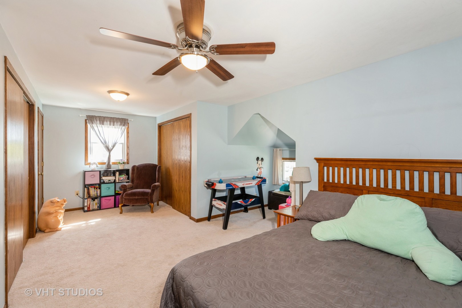 1438 Ridge Road Homewood, IL 60430 - Photo 18 of 35 a bedroom with furniture and a large window