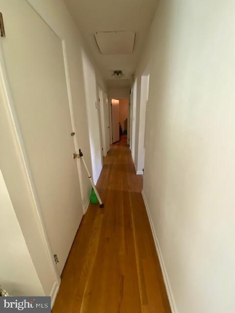 11 Notley Road Fort Washington, MD 20744 - Photo 9 of 17 hallway