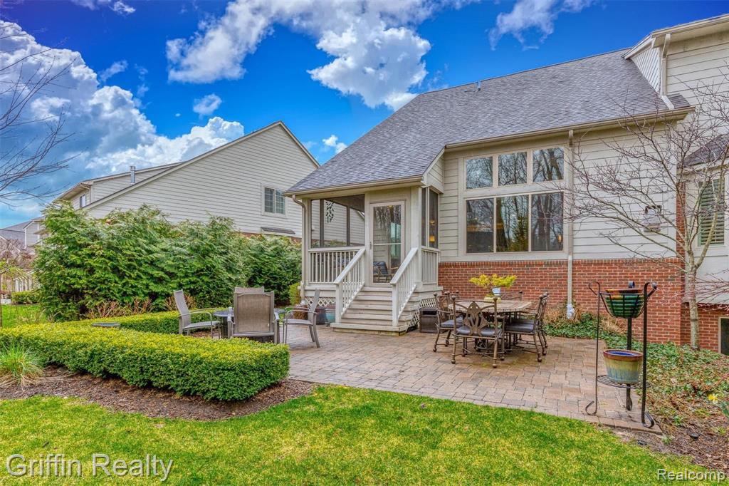 3763 Windingbrook Circle, Unit 35 Rochester Hills, MI 48309 - Photo 41 of 44