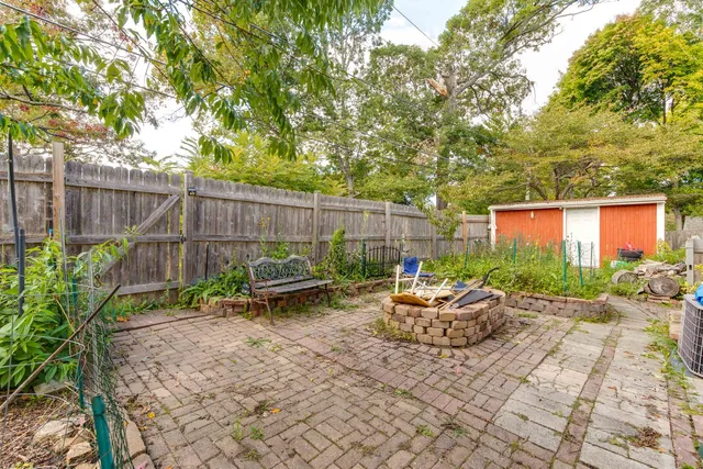 $420,000 | 630 Whitney Avenue, Winthrop Harbor, IL 60096