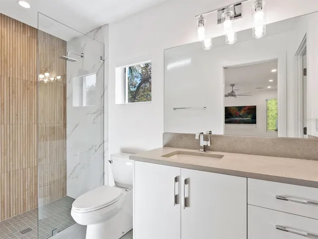 $3,450,000 | 2624 Mulberry Terrace, Sarasota, FL 34239