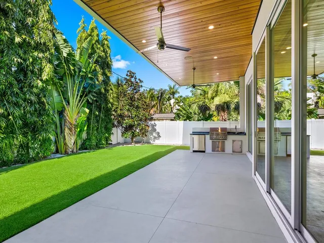 $3,450,000 | 2624 Mulberry Terrace, Sarasota, FL 34239