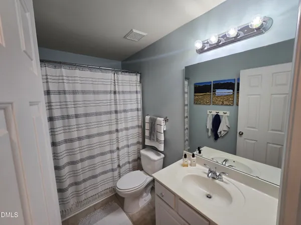 $2,100 | 202 Storemont Way, Apex, NC 27539