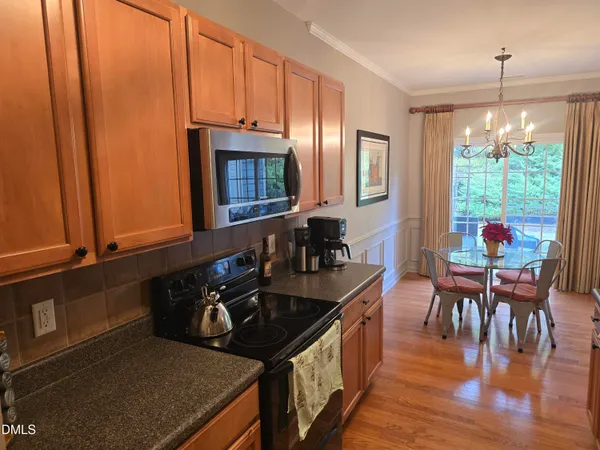 $2,100 | 202 Storemont Way, Apex, NC 27539