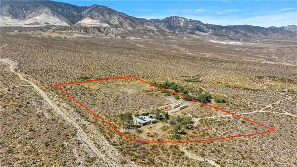 $389,900 | 38450 Highway 18, Lucerne Valley, CA 92356