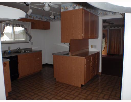 414 North 9th Street Apollo, PA 15613 - Photo 3 of 15 Kitchen.