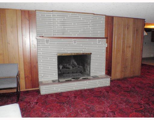 414 North 9th Street Apollo, PA 15613 - Photo 9 of 15 Den/Family/Great Room.