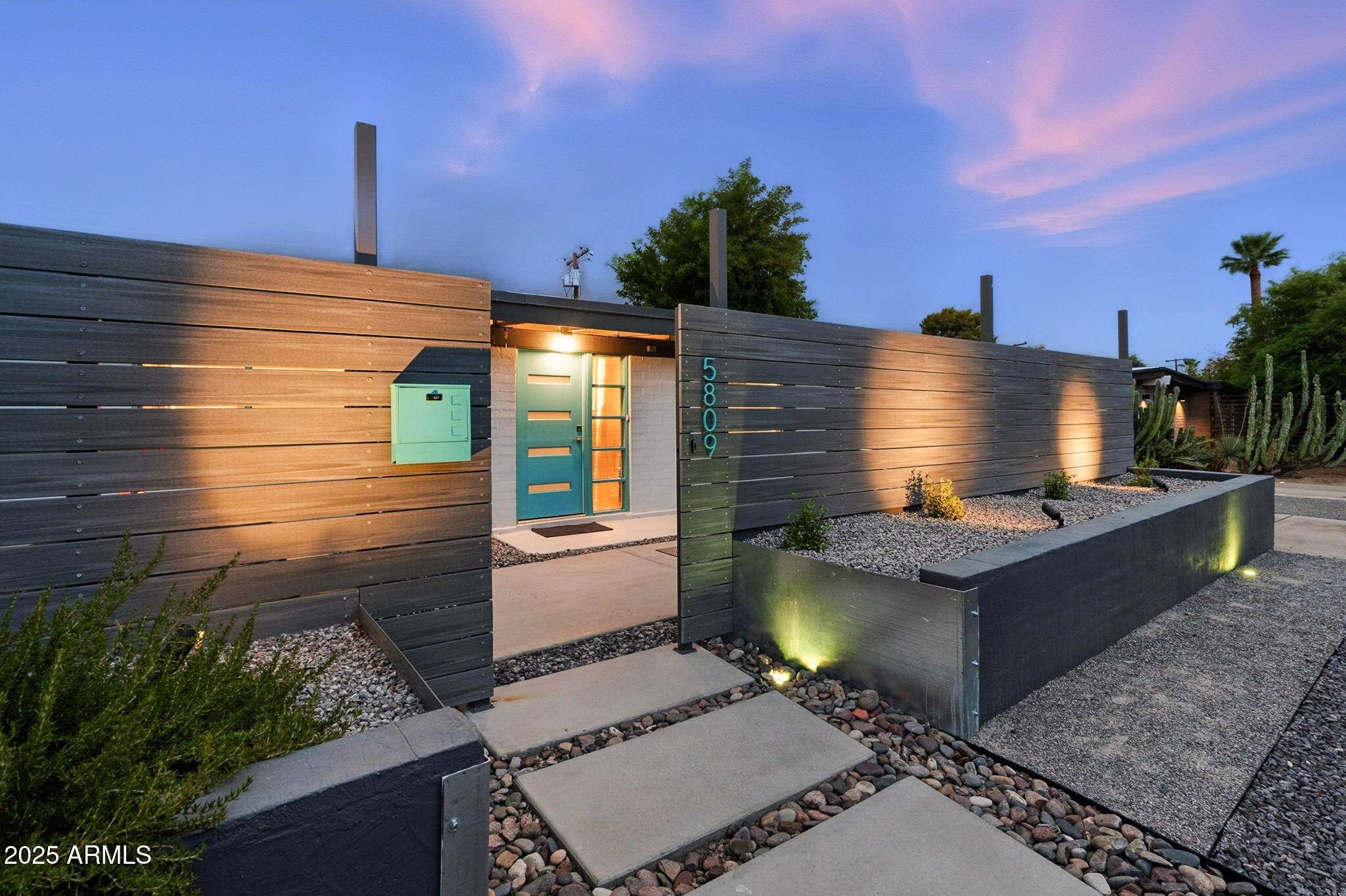 5809 North 10th Place Phoenix, AZ 85014 - Photo 64 of 81 a view of a yard with chairs