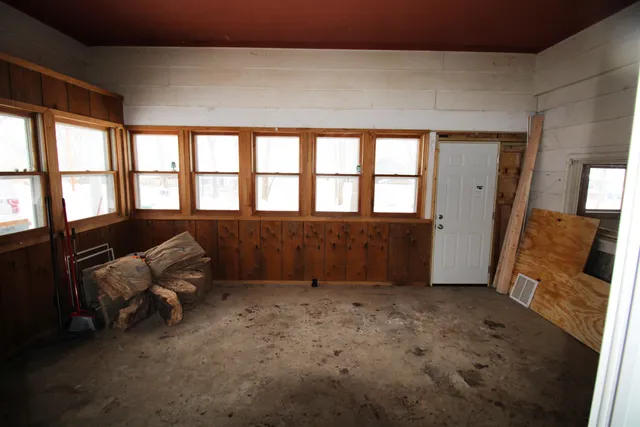 $172,500 | 218 Dawson Avenue, Beloit, WI 53511