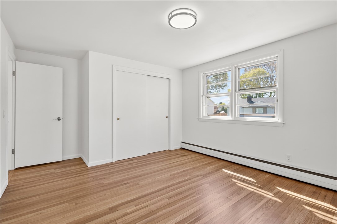 101 Bateman Avenue Cranston, RI 02920 - Photo 12 of 42