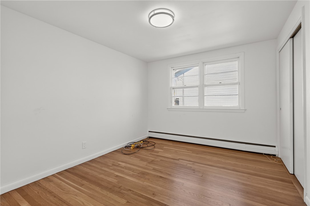 101 Bateman Avenue Cranston, RI 02920 - Photo 14 of 42